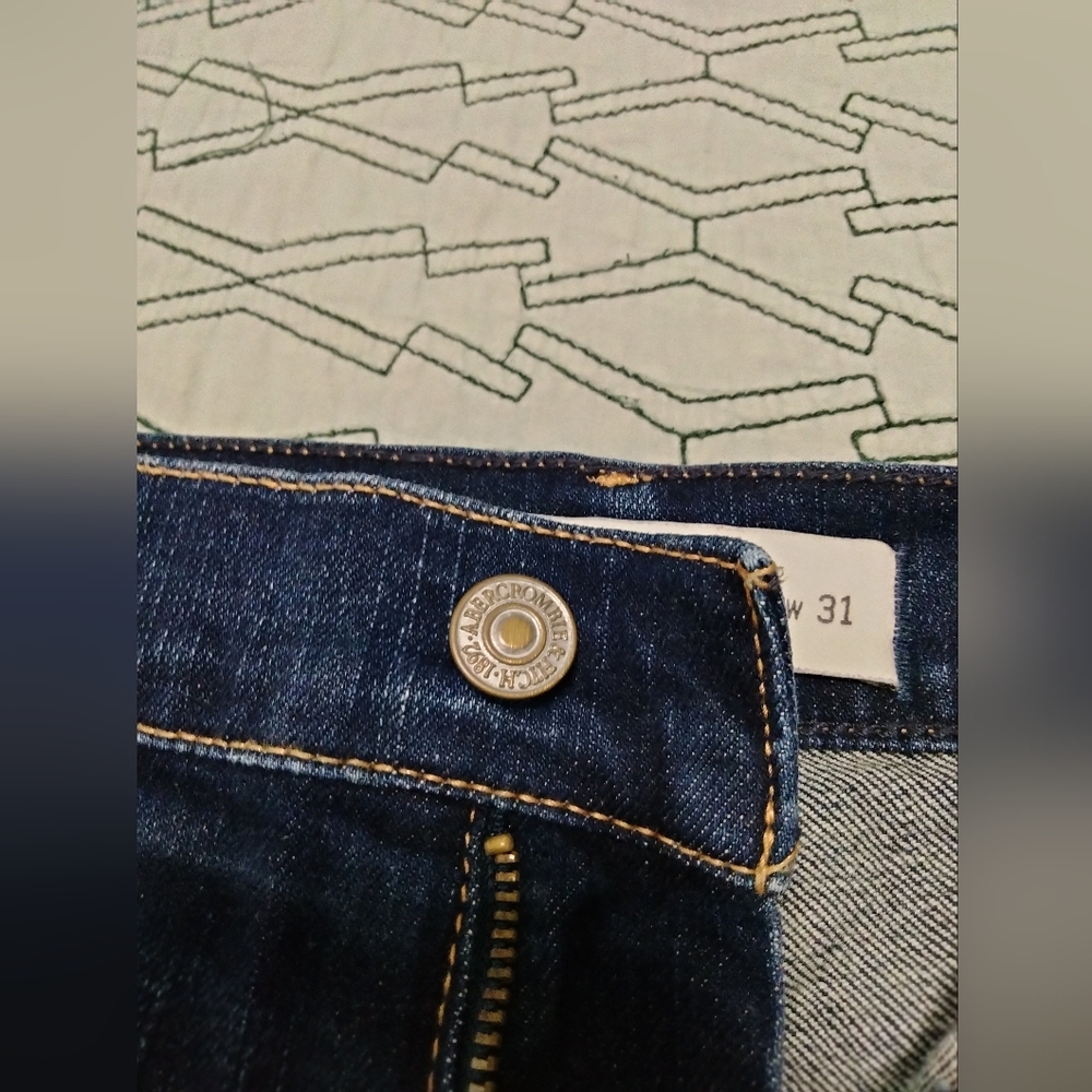 Abercrombie and Fitch size 12 jean shorts - Picture 6 of 12